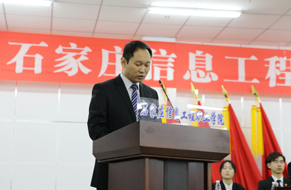 学代会6_副本.jpg